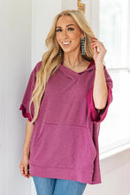 Load image into Gallery viewer, Andree by Unit Short Sleeve Two Tone Hoodie
