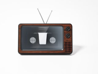 Retro TV Style Phone Screen Magnifier (3–4X Amplifier)