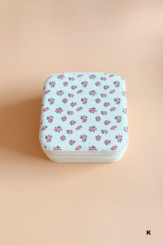 Zenana -Trendy Pattern Jewelry Organizer Case