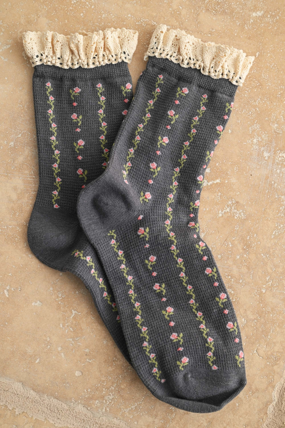 Miou Muse Floral Print Crochet Trim Socks