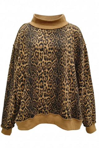 Cheetah-patterned mock-neck sweatshirt with ribbed cuffs and hem.