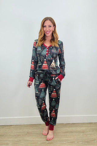 Shirley & Stone - Ls Jogger Pj Set - Holly Tree
