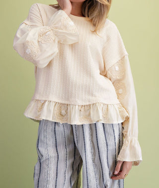 Easel - Ruffle Bottom Loose Fit Top