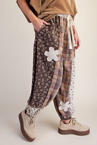 Easel - Plaid And Floral Printed Pants - Mocha