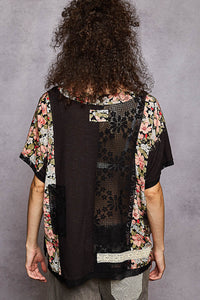 POL Round Neck Floral Knit Rib Top