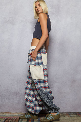 POL Textured Plaid Double Gauze Shirring Jogger Pants Blue Multi