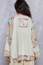Load image into Gallery viewer, POL Round Neck Printed Peace Patch Overlock Stitch Knit Top
