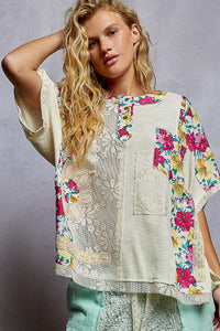 POL Round Neck Floral Knit Rib Top