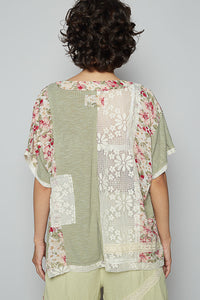 POL Round Neck Floral Knit Rib Top