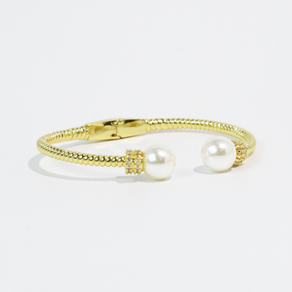 Treasure Jewels - Pearl Serenity Gold Bangle