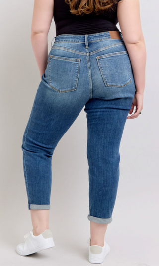 Judy Blue Mid-Rise Boyfriend Jeans – Vintage Wash | Relaxed Boutique Denim