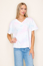 Load image into Gallery viewer, Short Sleeve V-Neck Paint Splatter Top
