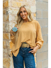 Load image into Gallery viewer, Oversized Tunic Top
