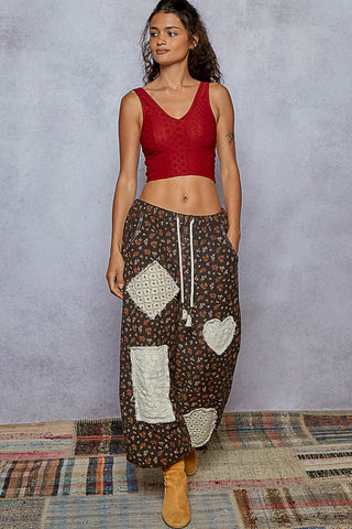 POL French Terry Lace Patch Printed Woven Pants Black Floral