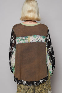 POL Round Neck Long Sleeve Floral Knit Top