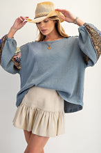 Load image into Gallery viewer, Easel Mix Print Washed Thermal Pullover
