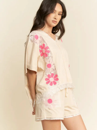 Davi & Dani - Beige Floral Patchwork Detail Short Sleeve Top
