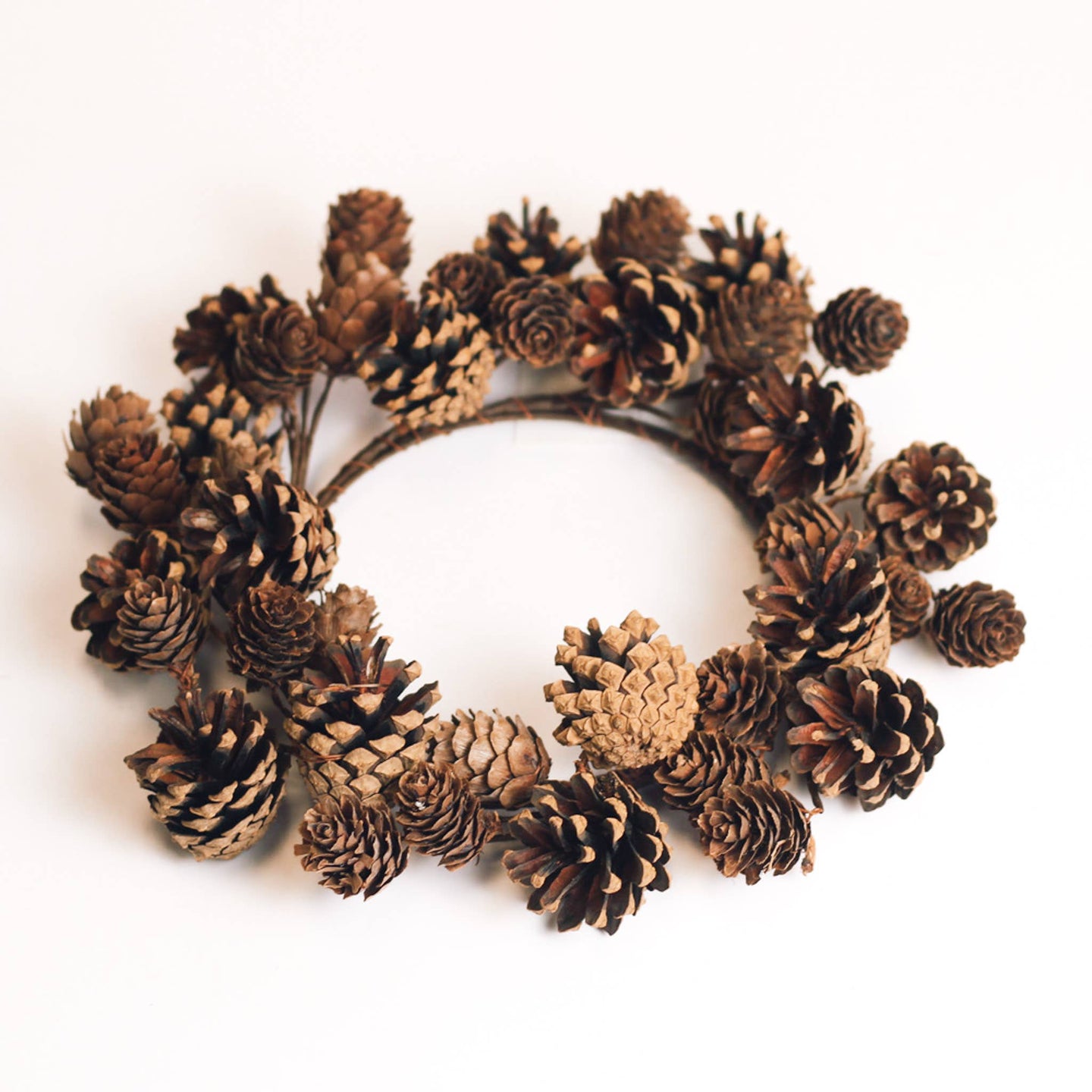 A Cheerful Giver - Seasonal Pinecones Candle Ring