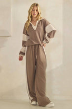Load image into Gallery viewer, HEIMISH - LONG SLEEVE MANDARIN COLLAR SOLID CONTRAST TOP
