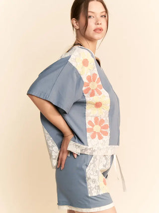 Davi & Dani - Blue Floral Patchwork Detail Short Sleeve Top