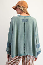Load image into Gallery viewer, Easel Heart Patch Front Washed Terry Pullover
