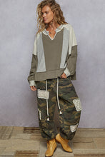Load image into Gallery viewer, POL Notched Neck Contrast Fabric Basic Long Sleeve Top
