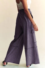 Load image into Gallery viewer, Davi &amp; Dani Mineral Wash Wide Leg Joggers - Charcoal
