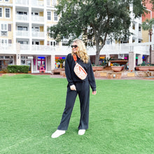 Load image into Gallery viewer, Jolie Puffer Bum Bag Wholesale-Bum Bag-Pretty Simple
