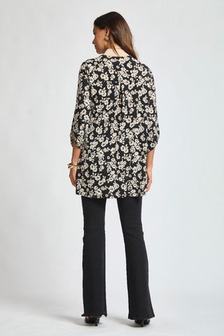 Dear Scarlett Lizzy Cardigan - Black Floral