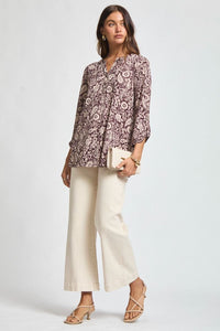 Dear Scarlett Lizzy Luxe Top- Chocolate Floral