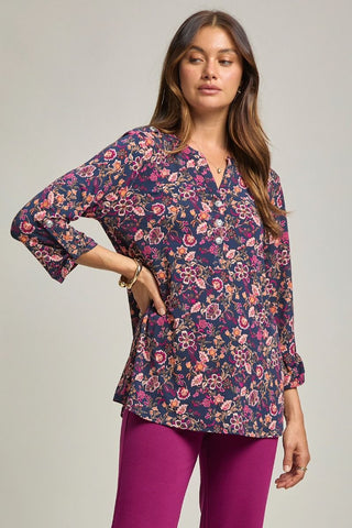 Dear Scarlett Lizzy Luxe Top- Navy Floral