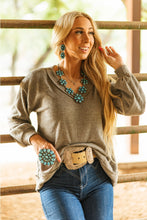 Load image into Gallery viewer, V Neck Tunic Top

