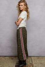 Load image into Gallery viewer, POL Leopard Print Crochet Patch Elastic Waist Woven Jogger Pants
