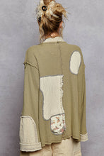 Load image into Gallery viewer, POL Solid Pattern Patch Detail Thermal Knit Cardigan Top
