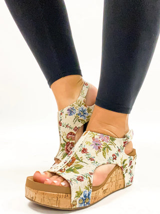 Corkys CARLEY - Sand Brocade Floral